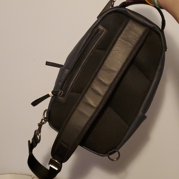 Coach edge pack - Picture 2 of 4